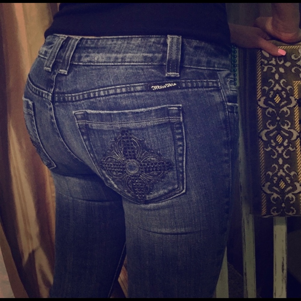 Miss Me black rhinestone 28